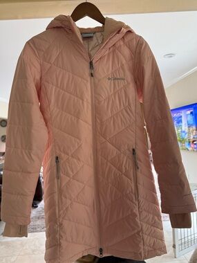 Columbia Light Pink Quilted Hooded Puffer Coat